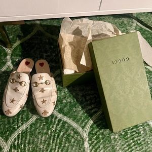 White Gucci Bee Mule Slides - Size 7 w box